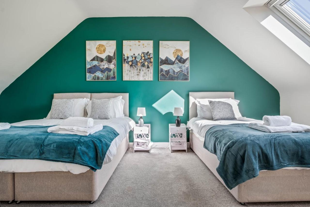 Beautiful And Comfortable Home Away From Home With Free Parking, Fast Wifi And White Crisp Hotel Standard Linen Hosted By Our Home Short Stays 노샘프턴 외부 사진